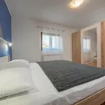 Nala - Detached House, Walk To Casa vacanze Pola