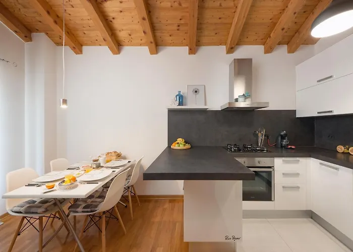 Nala - Detached House, Walk To 普拉